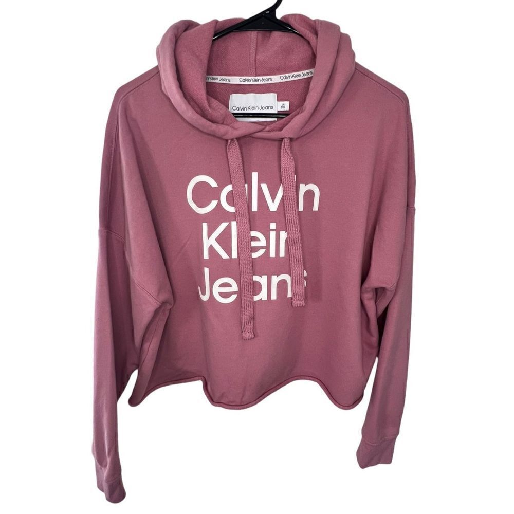 Calvin Klein Jeans Pink and White Cropped Graphic Hoodie